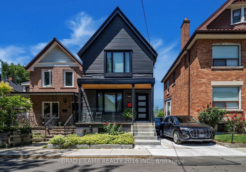 4-manchester-avenue-toronto-ontario-w12256863