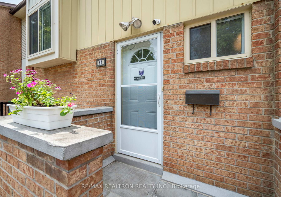 baronwood-court-brampton-ontario-w12257042
