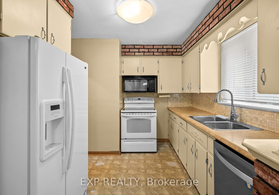 2376-grenallen-drive-burlington-ontario-w12257168
