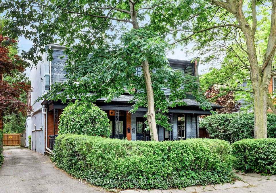 39-melbourne-avenue-toronto-ontario-w12257177