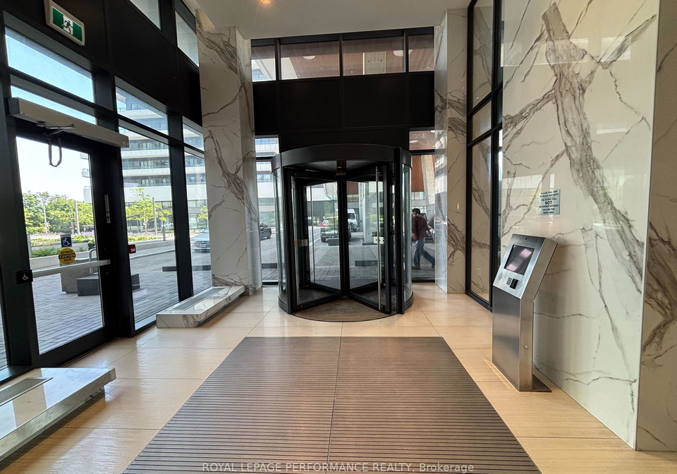 30-shore-breeze-drive-etobicoke-ontario-w12257189