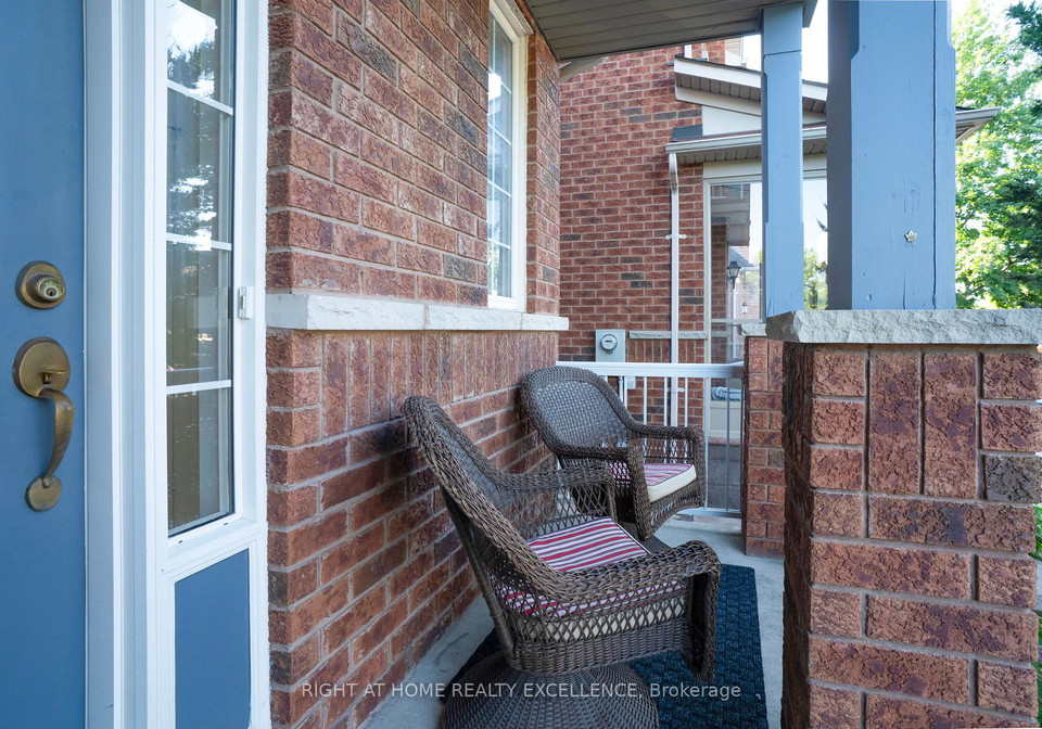 32-tobermory-crescent-brampton-ontario-w12257347