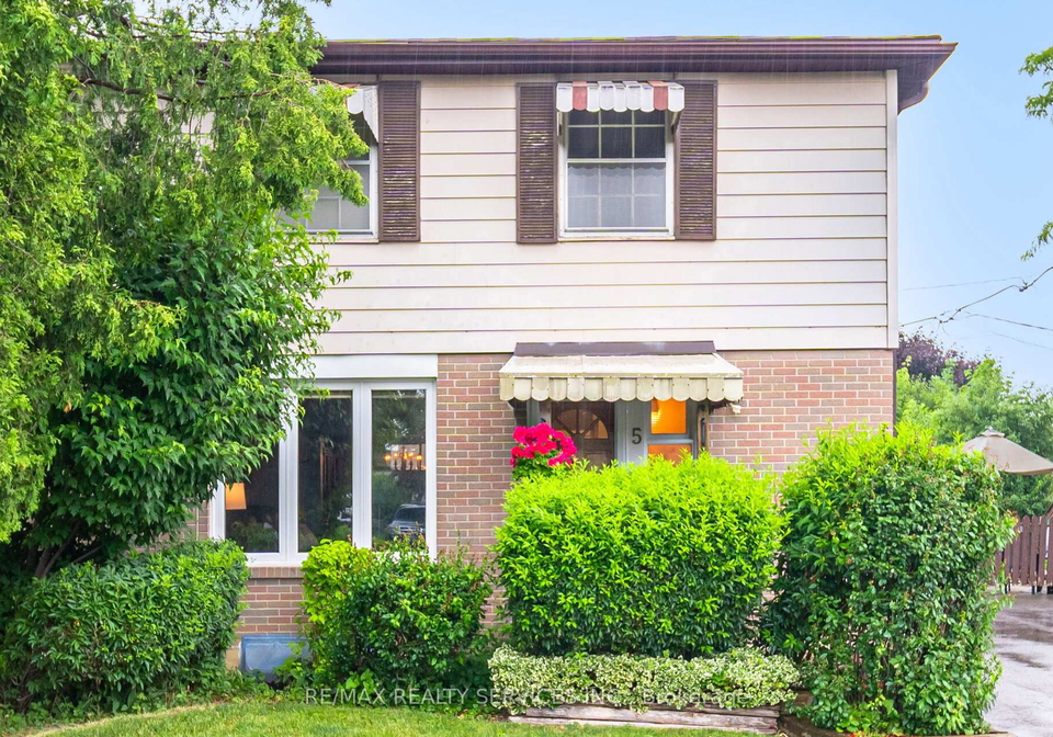 5-danesbury-crescent-brampton-ontario-w12257654
