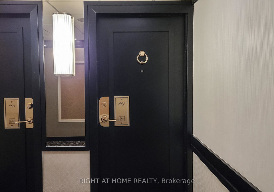 2045-lake-shore-boulevard-w-etobicoke-ontario-w12257690
