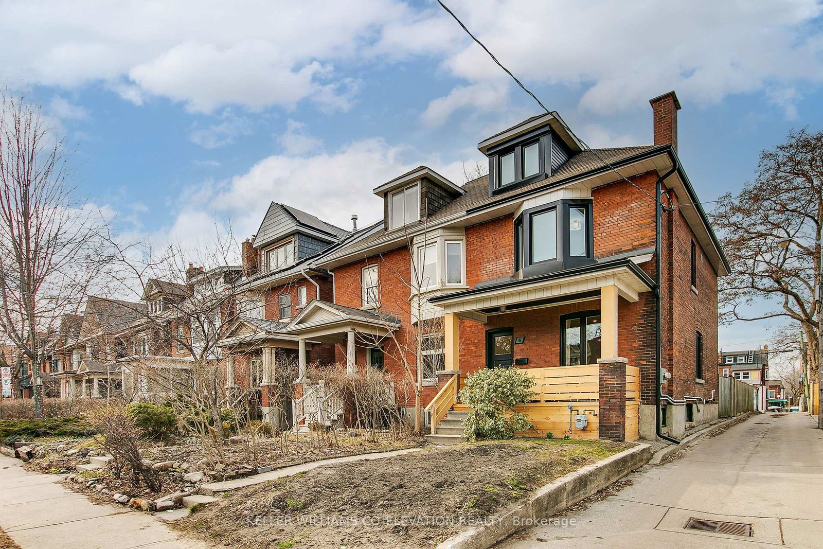 8-indian-trail-toronto-ontario-w12257717
