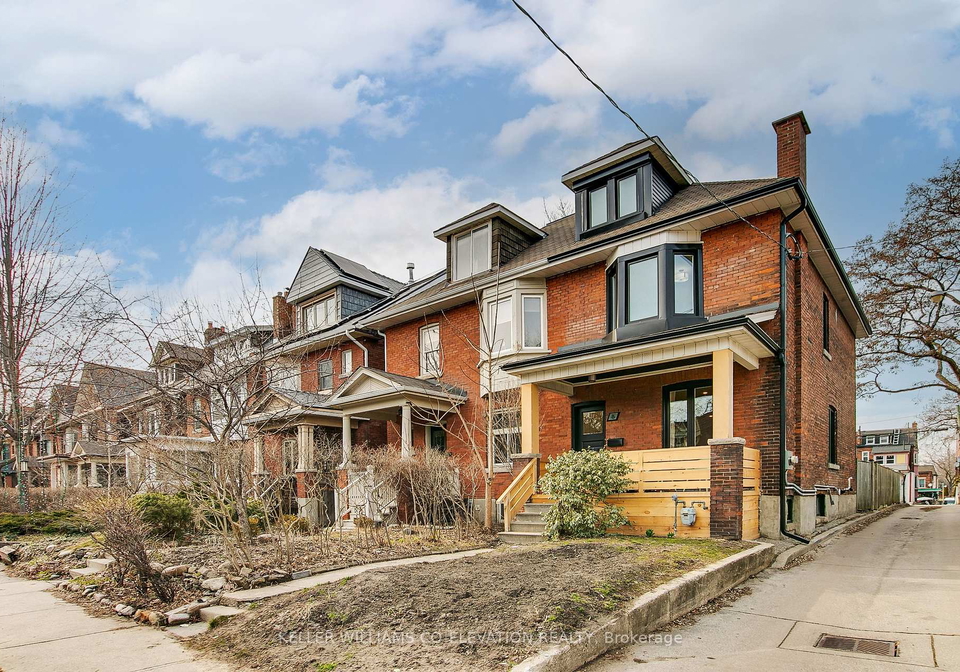 8-indian-trail-toronto-ontario-w12257717