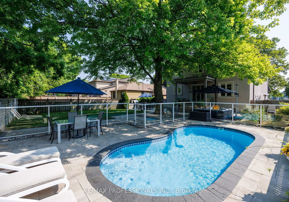 80-haliburton-avenue-etobicoke-ontario-w12257806