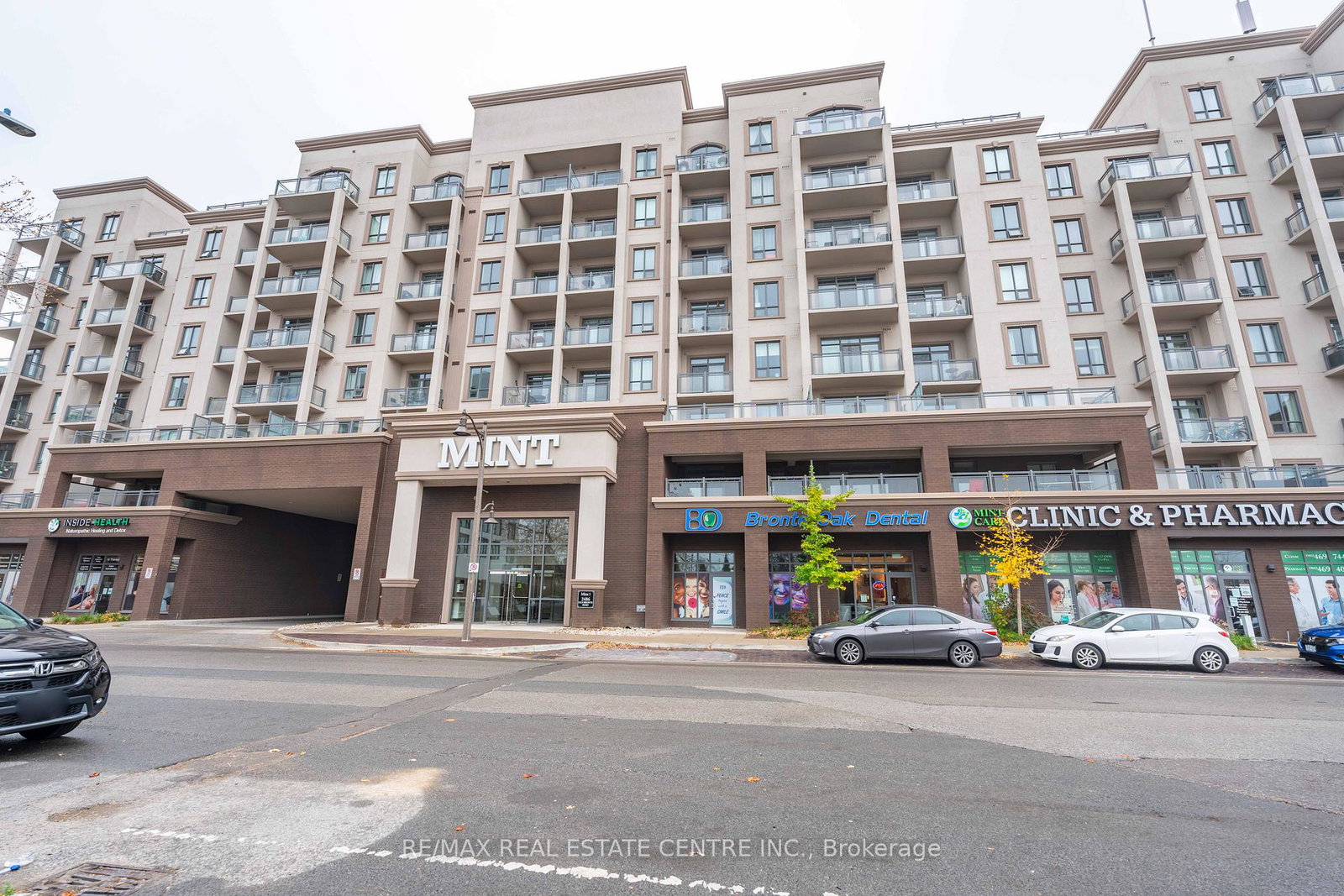 2486-old-bronte-road-oakville-ontario-w12258029