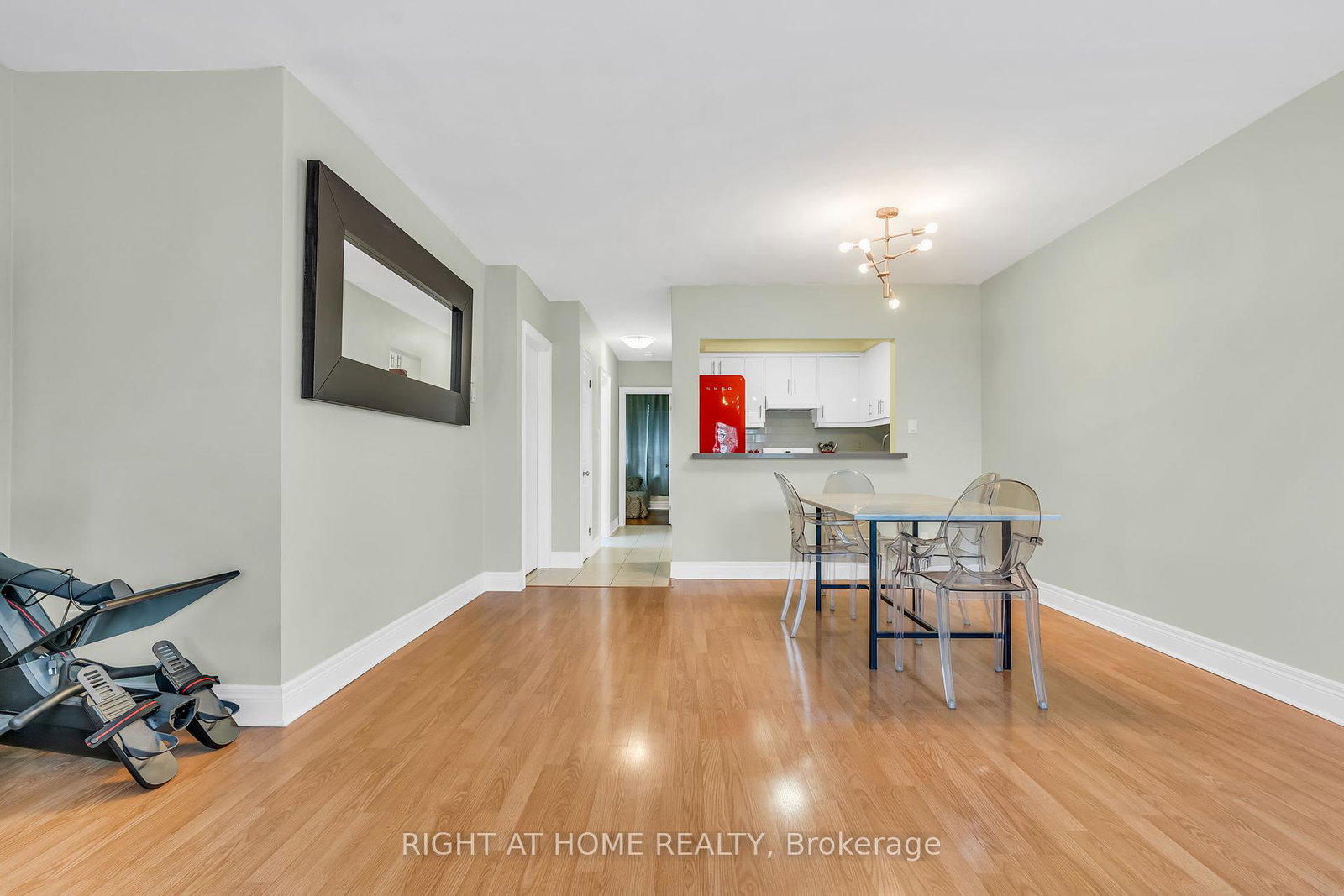 2886-dufferin-street-north-york-ontario-w12258363