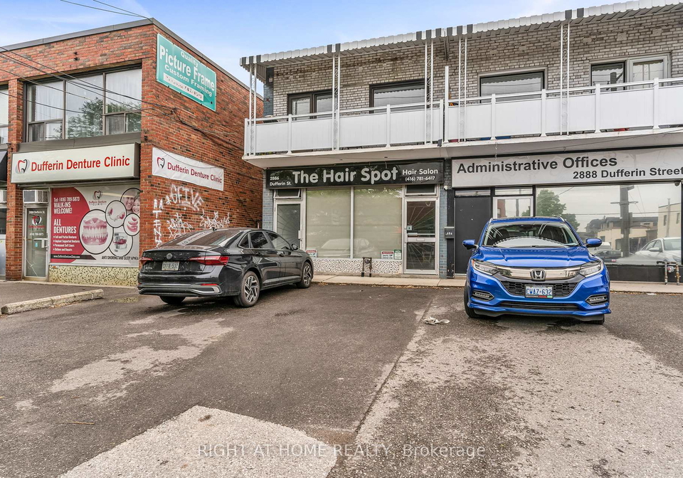 2886-dufferin-street-north-york-ontario-w12258363
