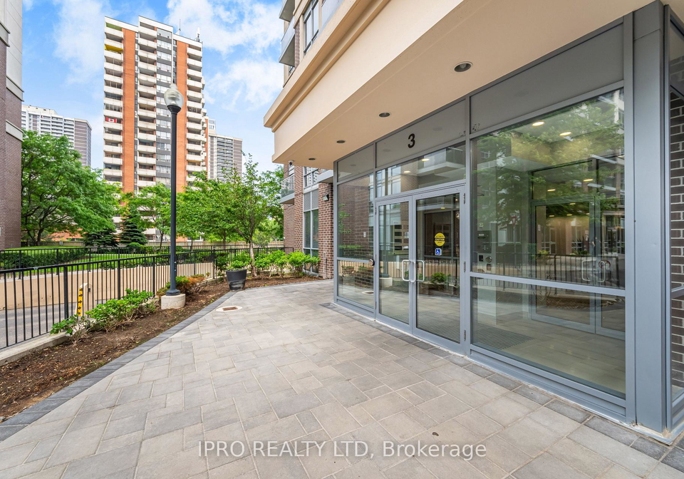 3-michael-power-place-etobicoke-ontario-w12258403