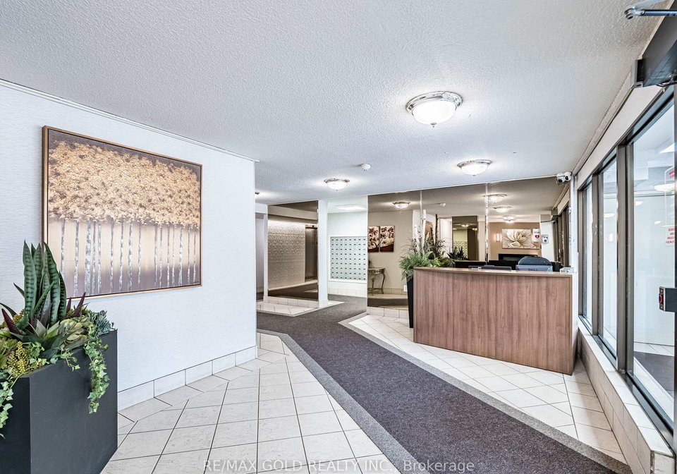 18-knightsbridge-road-brampton-ontario-w12258424