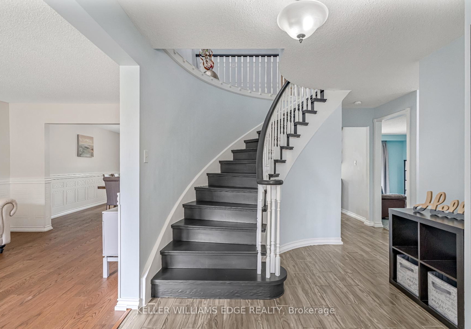 2054-hunters-wood-drive-burlington-ontario-w12258433