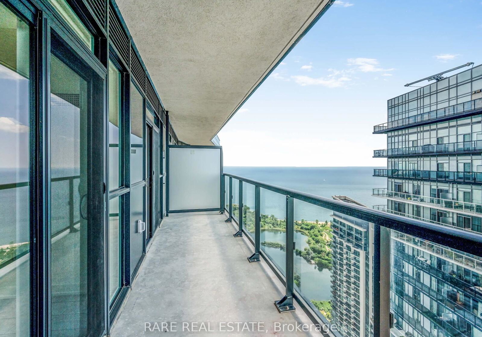 38-annie-craig-drive-etobicoke-ontario-w12258492