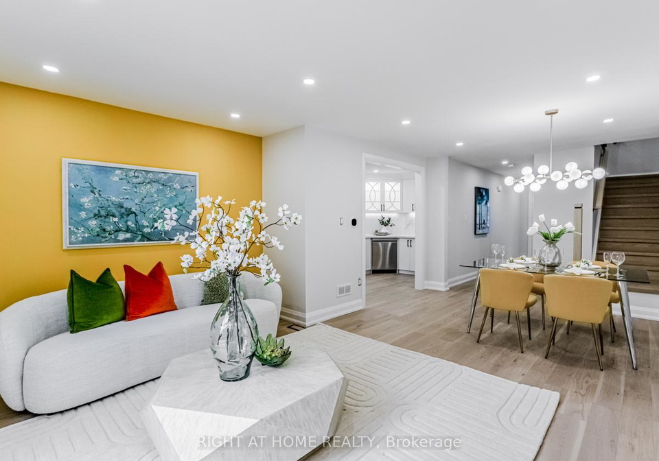 2273-munns-avenue-oakville-ontario-w12258505