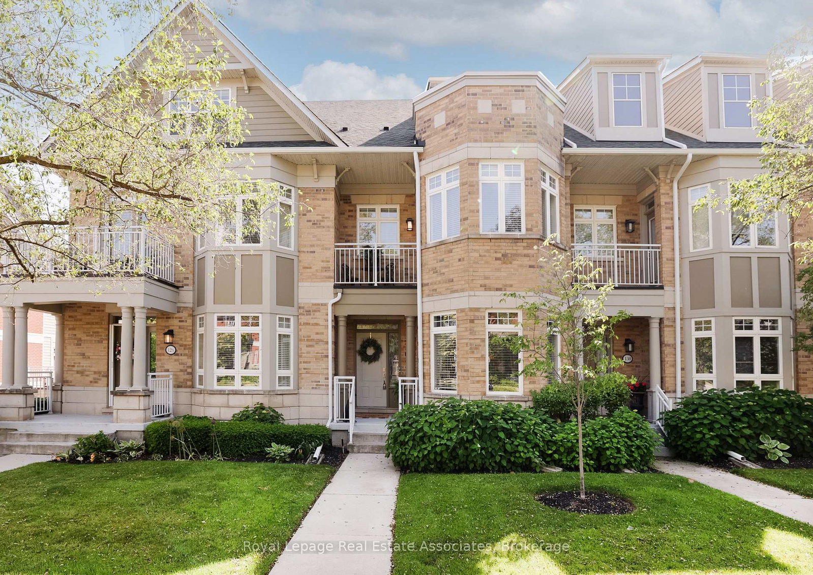 128-st-lawrence-drive-mississauga-ontario-w12258597