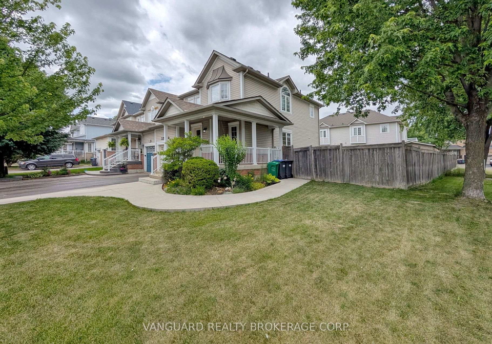 38-stable-gate-brampton-ontario-w12258808
