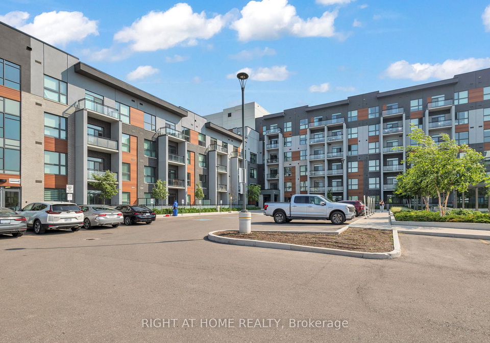 95-dundas-street-w-oakville-ontario-w12258846