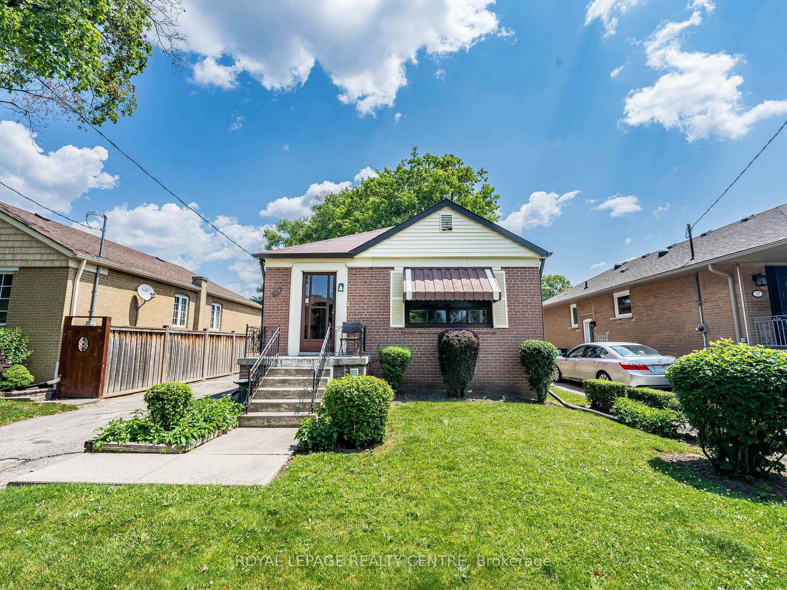59-stock-avenue-etobicoke-ontario-w12258912