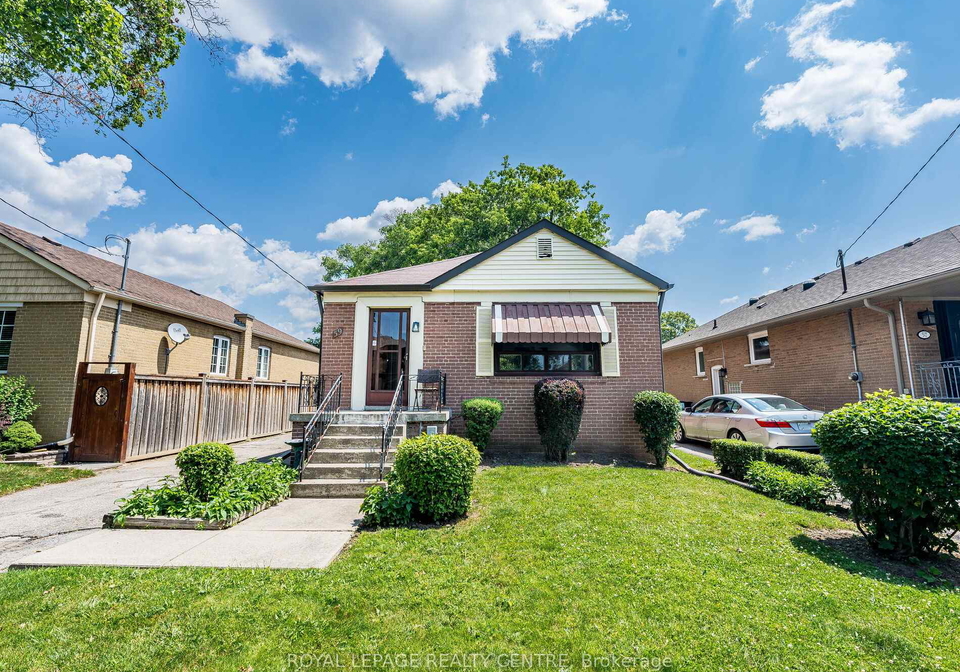 59-stock-avenue-etobicoke-ontario-w12258912