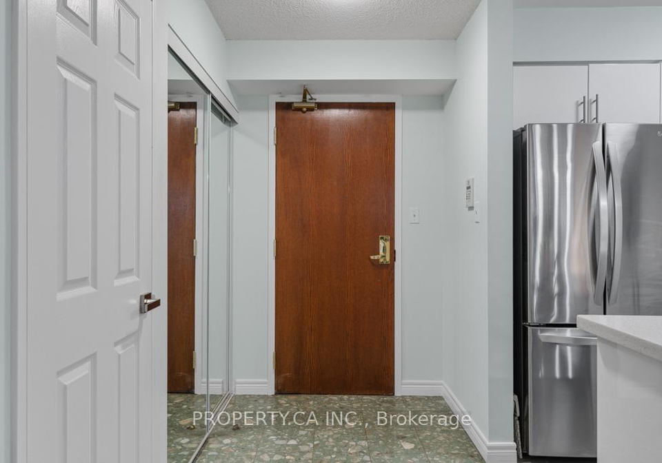 156-enfield-place-mississauga-ontario-w12258936