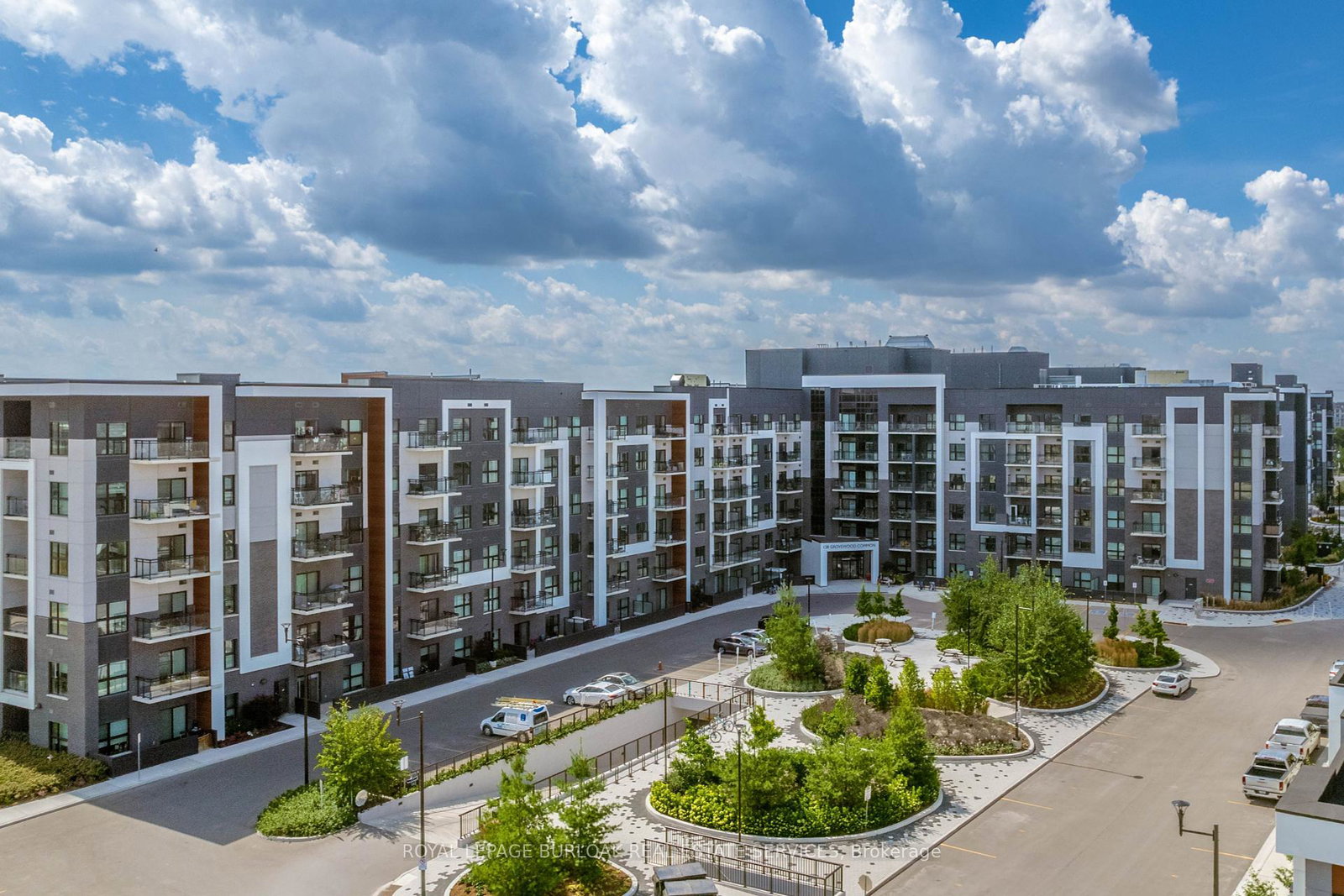 128-grovewood-common-oakville-ontario-w12258987