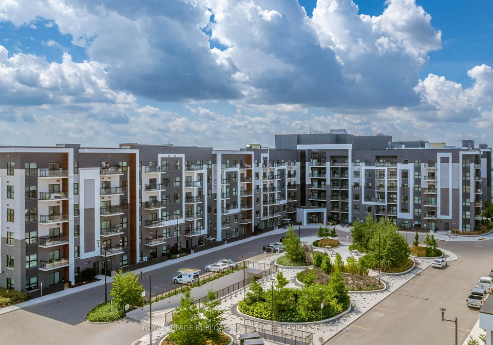 128-grovewood-common-oakville-ontario-w12258987