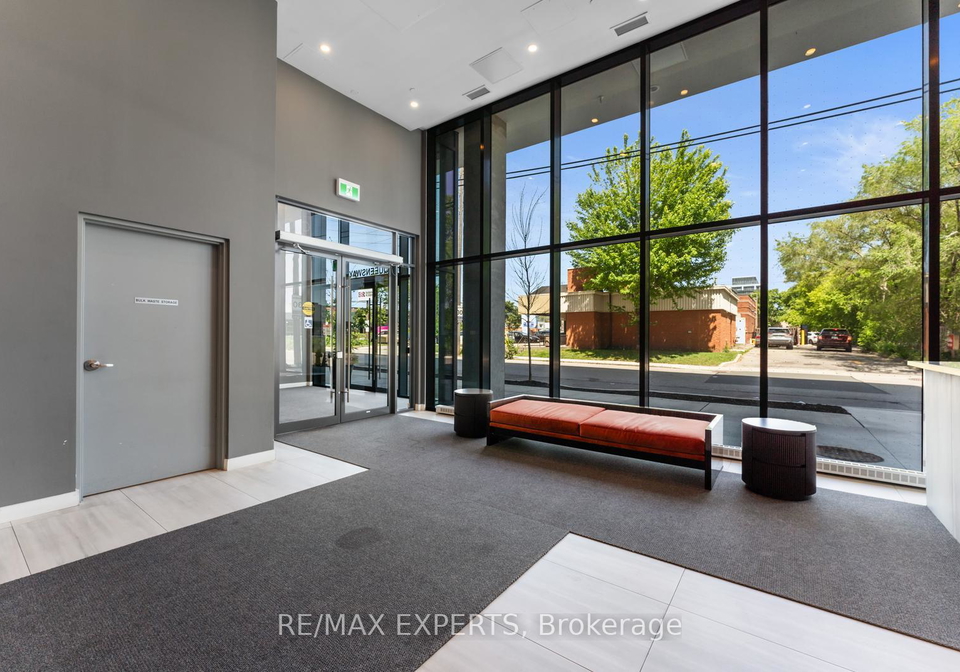 859-the-queensway-etobicoke-ontario-w12259072