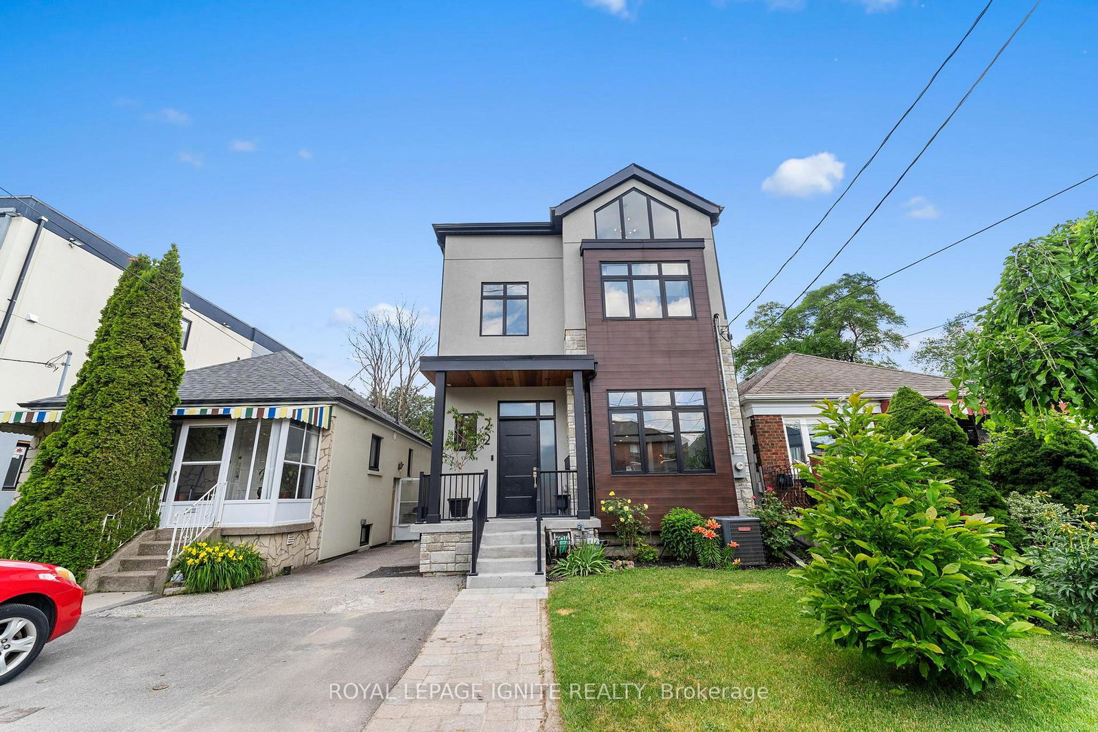 22-spears-street-toronto-ontario-w12259314
