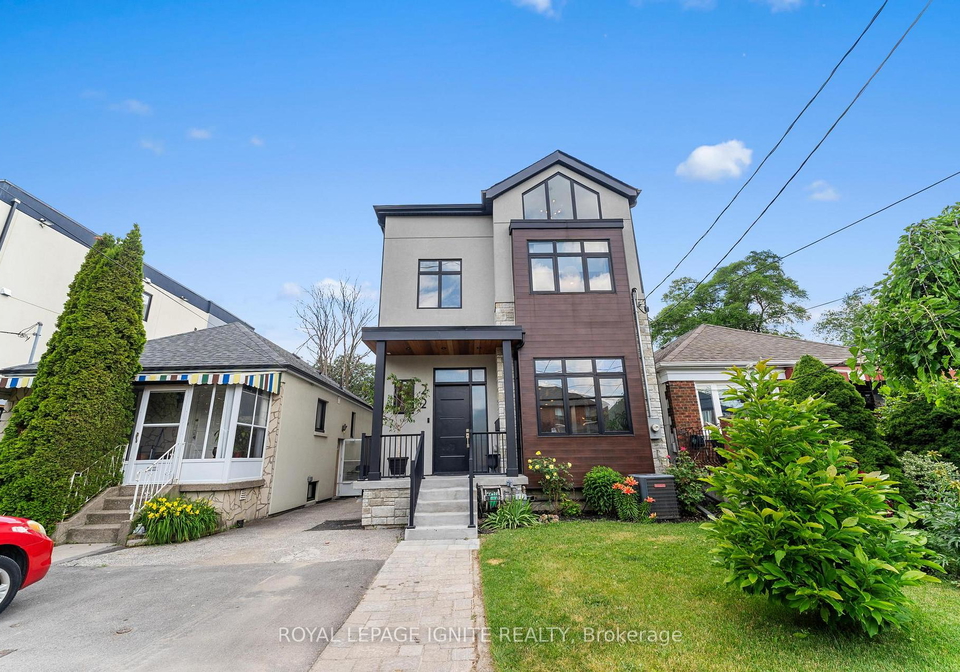 22-spears-street-toronto-ontario-w12259314