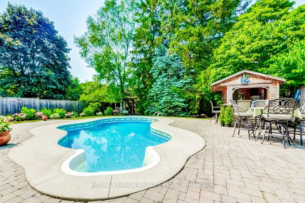 748-francis-road-burlington-ontario-w12259339
