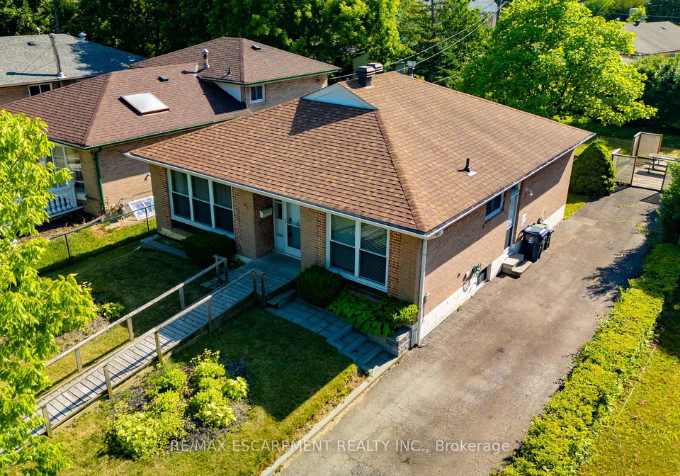 43-murchison-crescent-etobicoke-ontario-w12259342