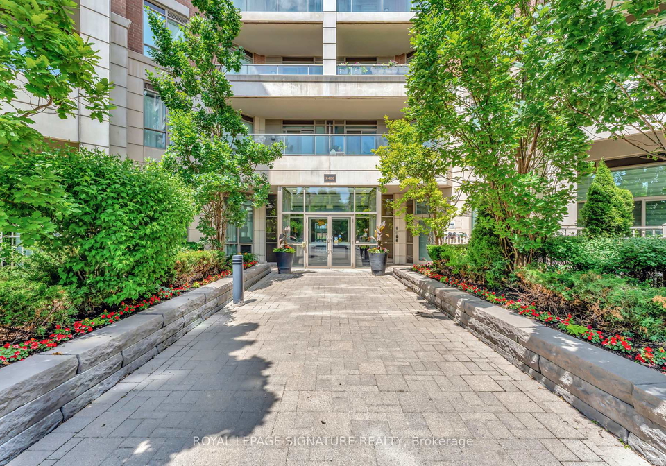 2480-prince-michael-drive-oakville-ontario-w12259380