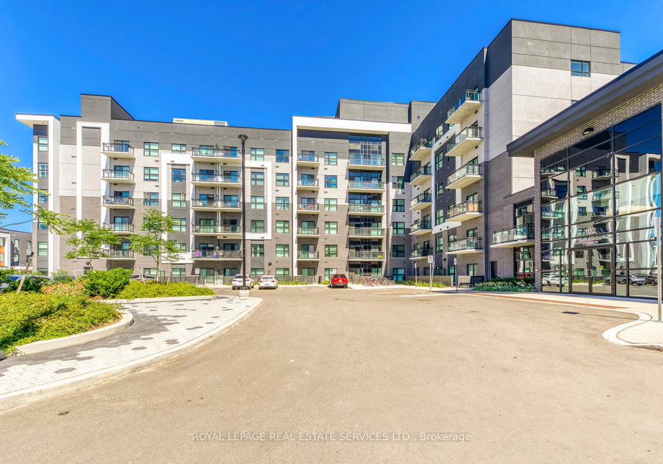 102-grovewood-common-oakville-ontario-w12259384