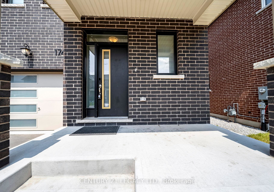 1742-thames-circle-milton-ontario-w12259443