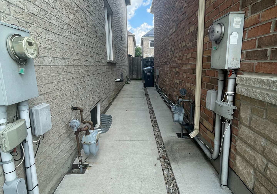 23-condorvalley-crescent-brampton-ontario-w12259453