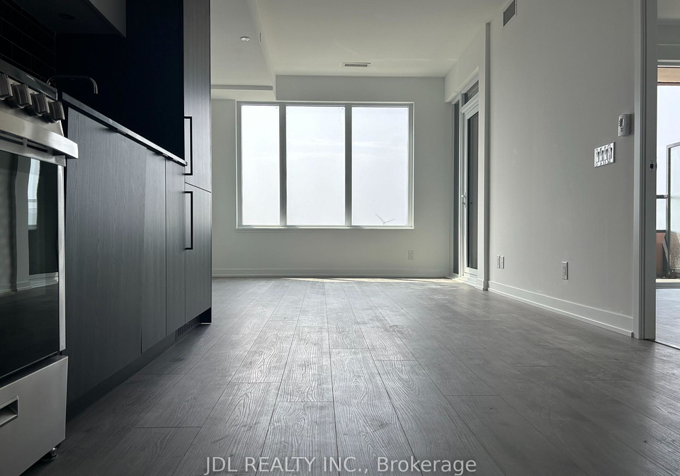 285-dufferin-street-toronto-ontario-w12259501