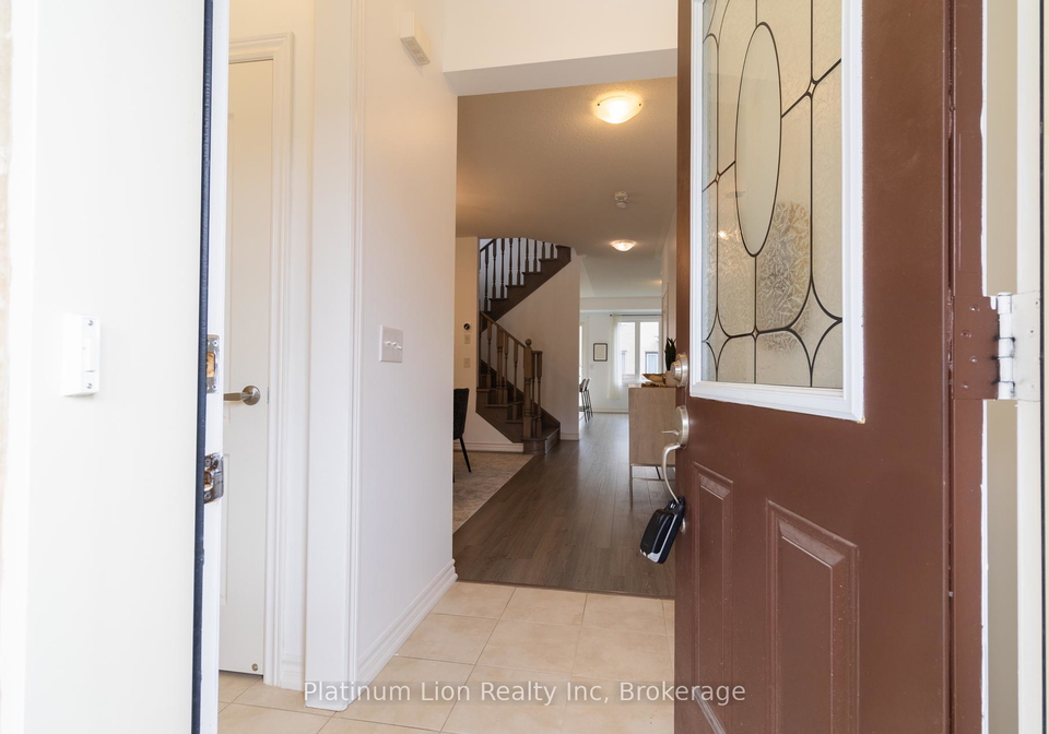 1545-chretien-street-milton-ontario-w12259655