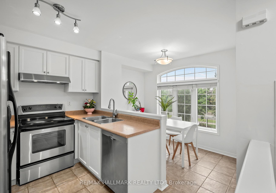 3301-redpath-circle-mississauga-ontario-w12259794