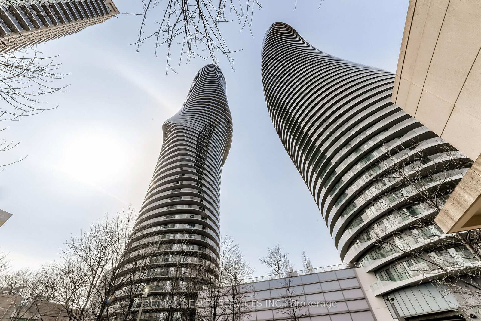 60-absolute-avenue-mississauga-ontario-w12259859