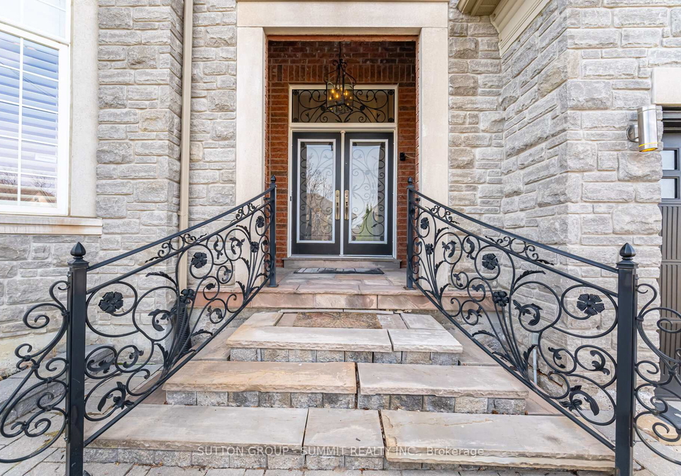 16-adastra-place-brampton-ontario-w12259880