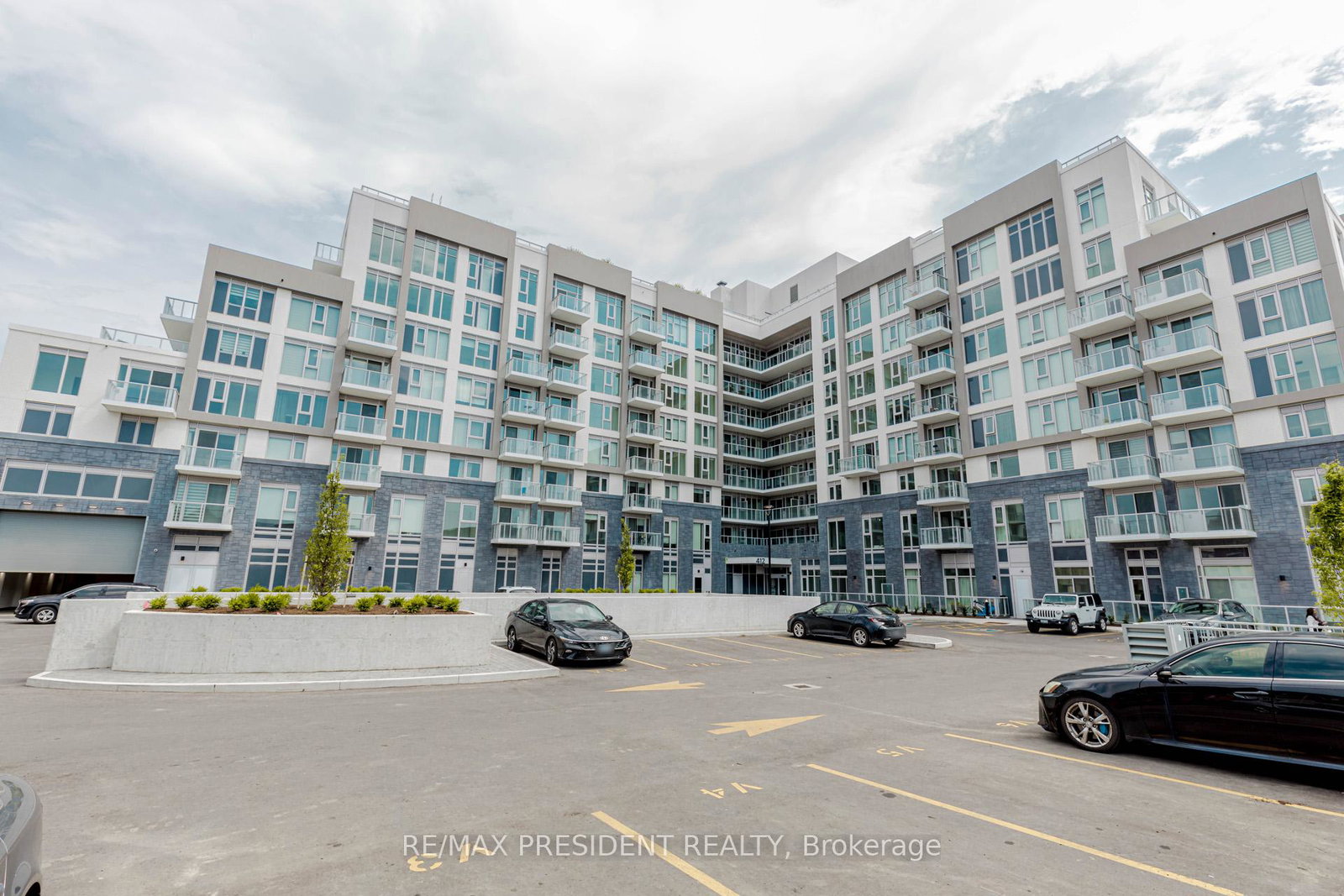 412-silver-maple-road-oakville-ontario-w12259898