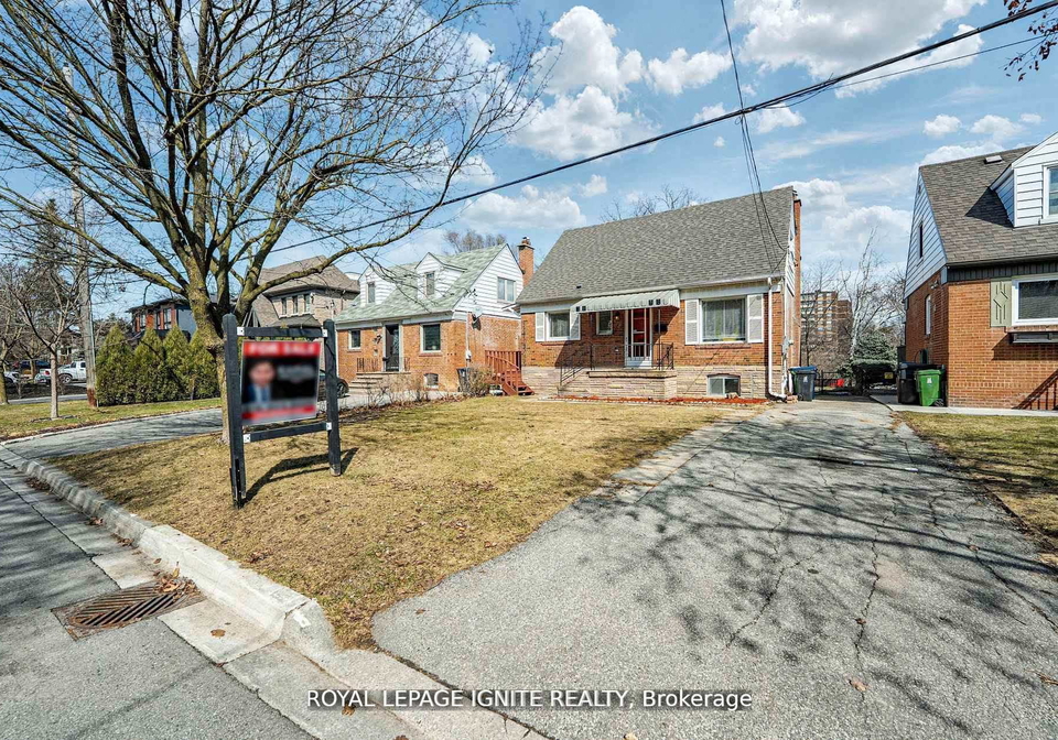 53-riverview-heights-etobicoke-ontario-w12259937