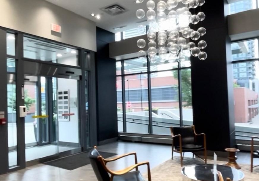 10-park-lawn-road-etobicoke-ontario-w12260035