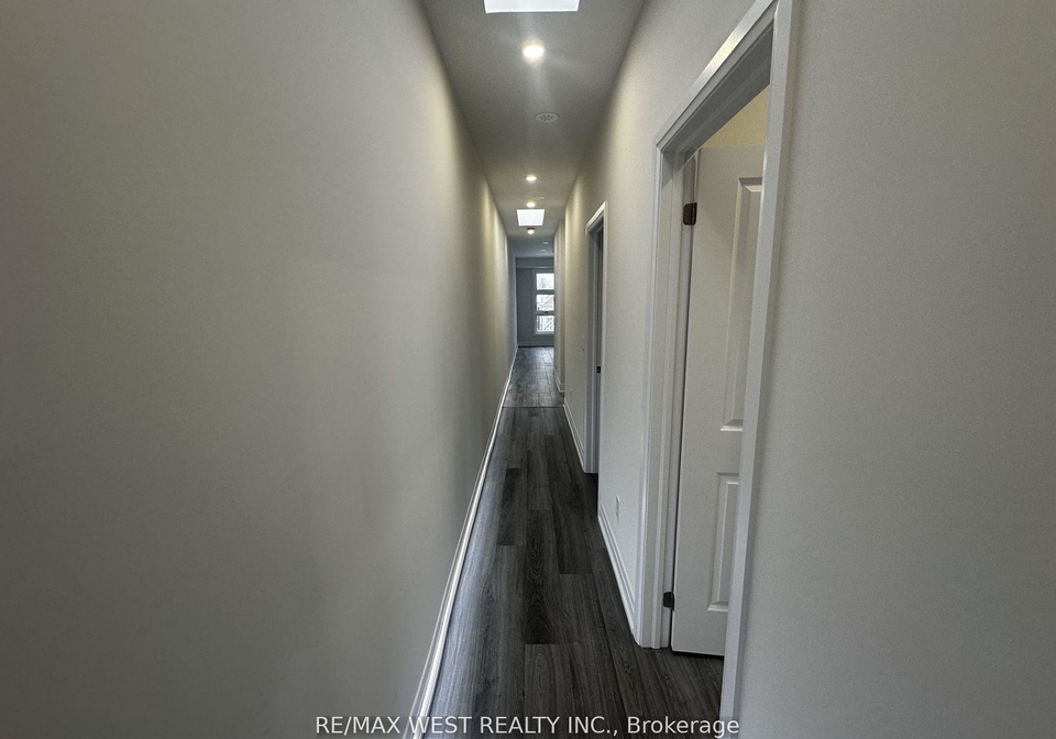 431-concord-avenue-toronto-ontario-w12260112