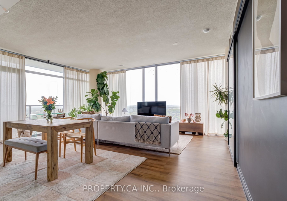 105-the-queensway-toronto-ontario-w12260164