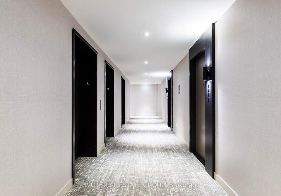 4023-the-exchange-mississauga-ontario-w12260318