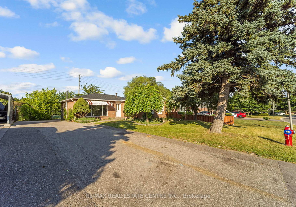 52-flavian-crescent-brampton-ontario-w12260411