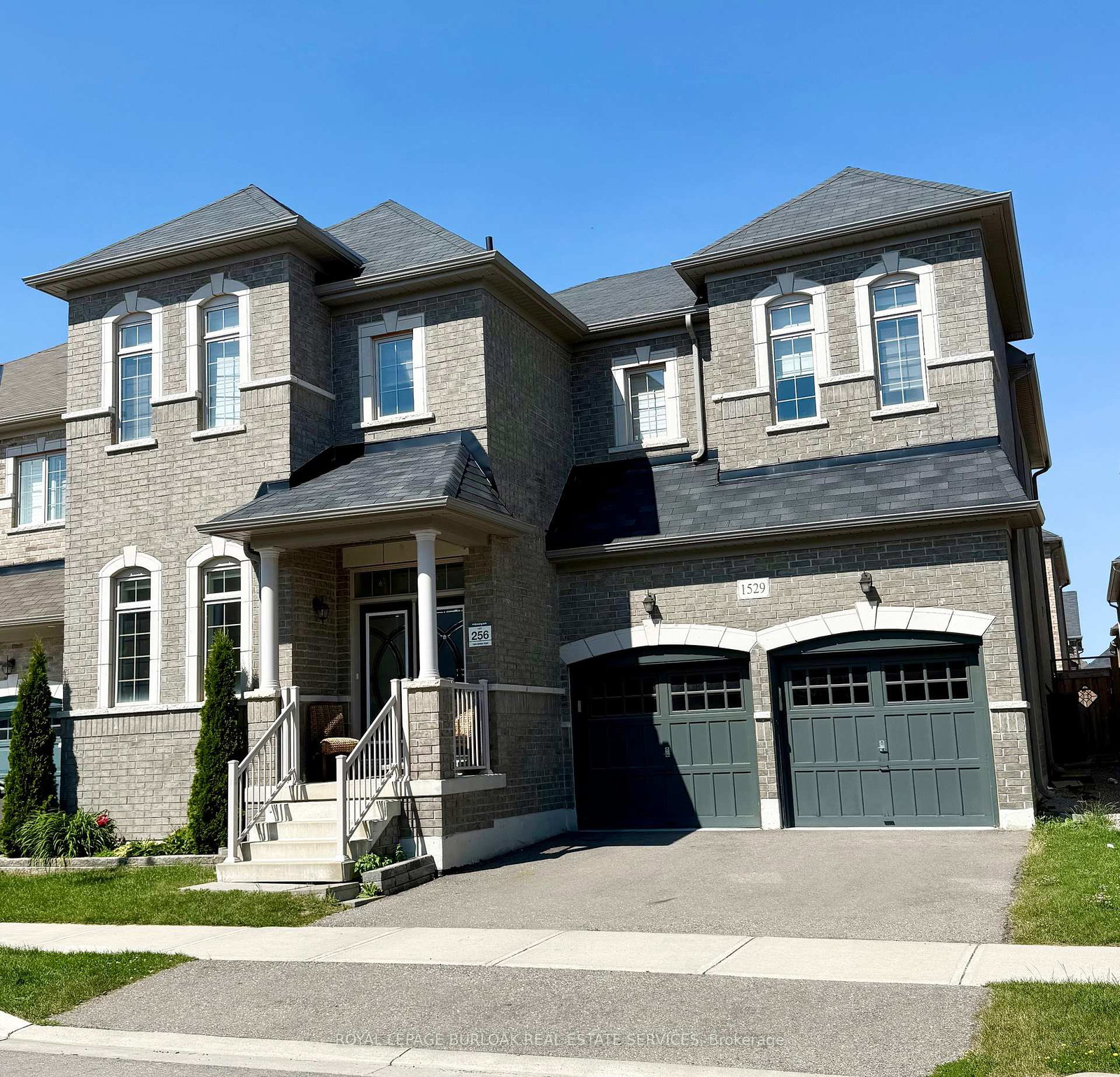 1529-devine-point-milton-ontario-w12260477