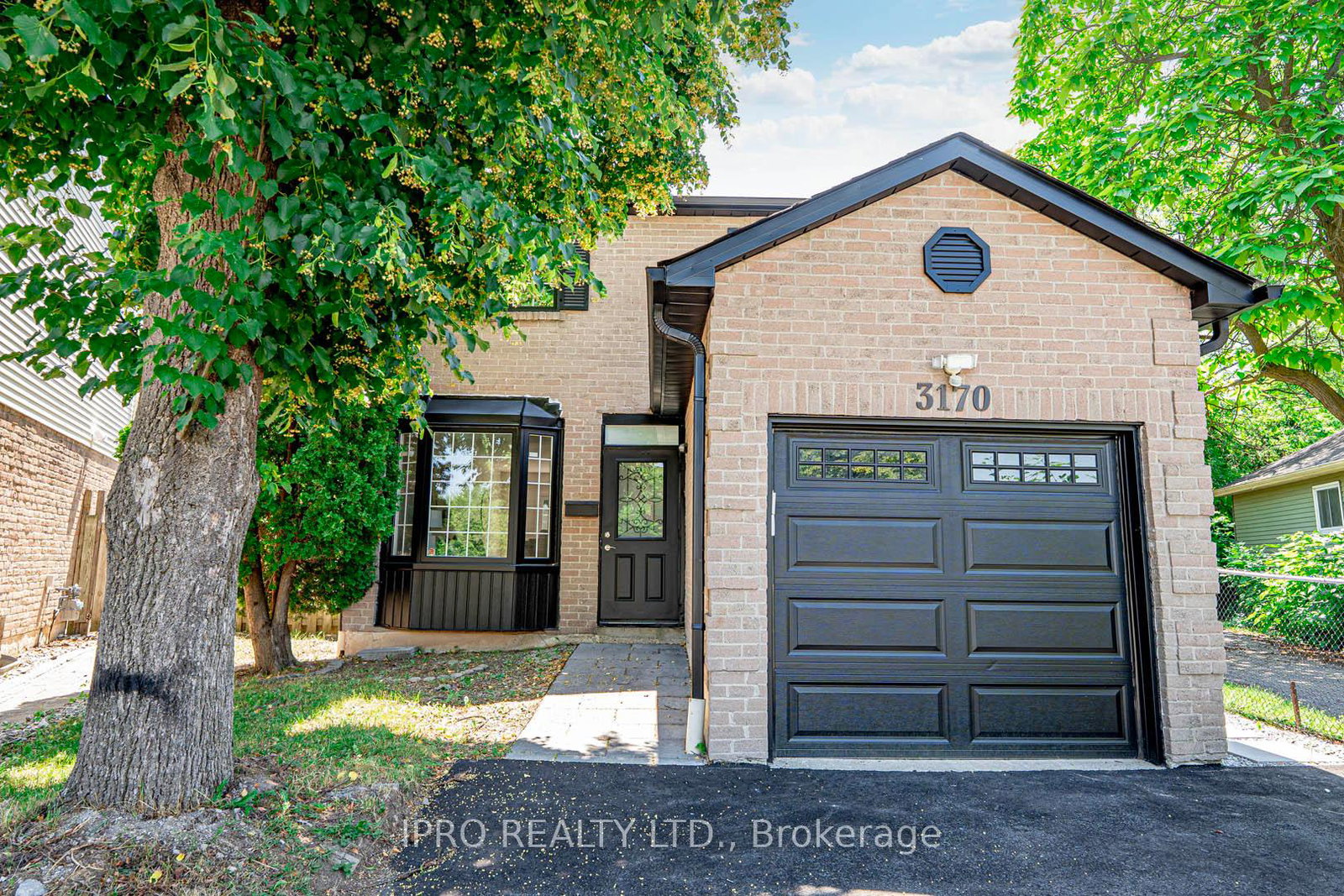 3170-mccarron-crescent-mississauga-ontario-w12260520